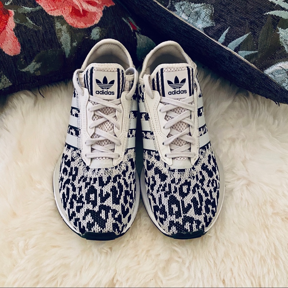 Adidas Swift Run X Leopard - Picture 4 of 8